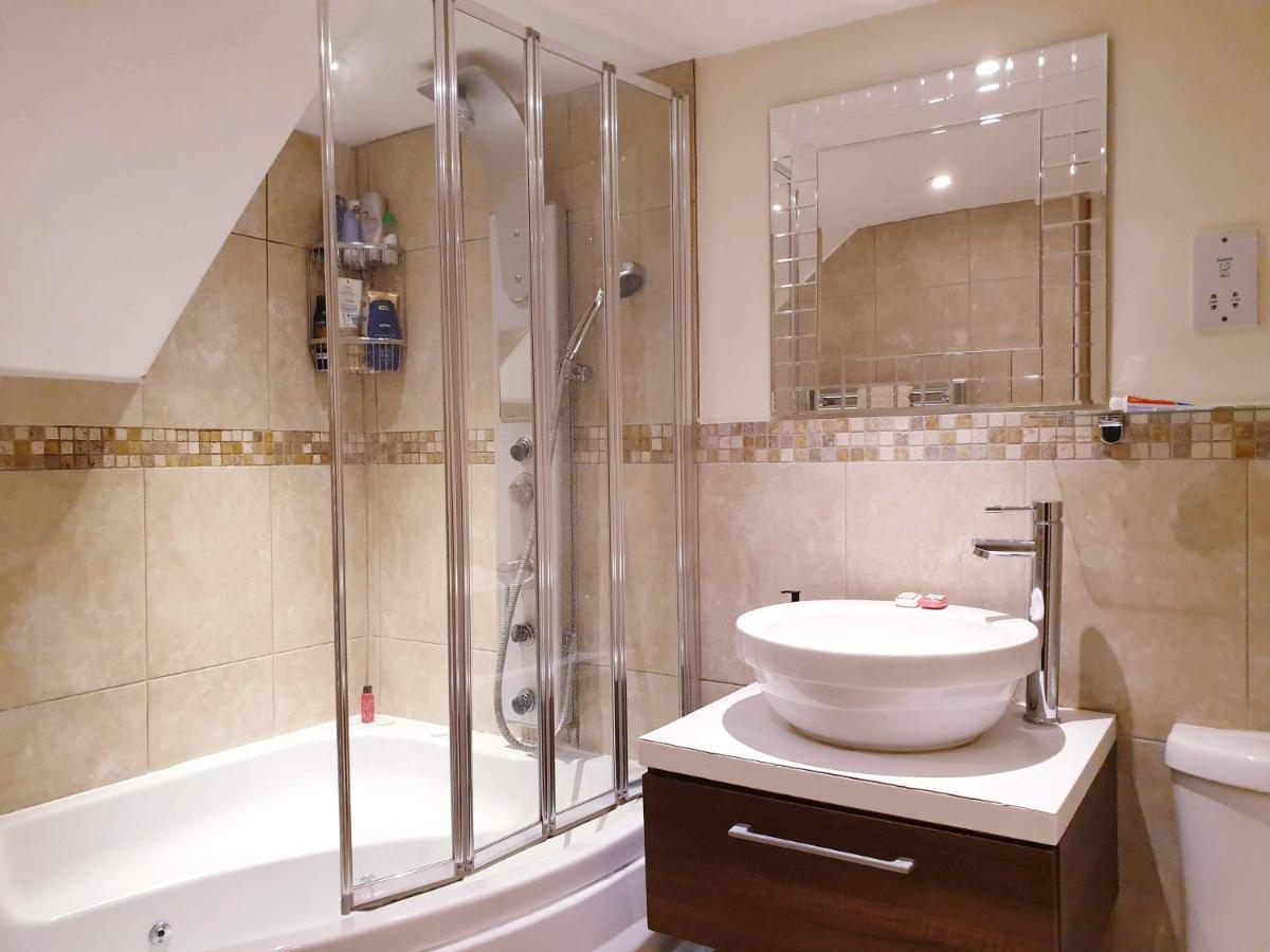 Cozy Muswell Hill 1-Bedroom Flat Londyn Zewnętrze zdjęcie